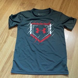 Under armour t shirt